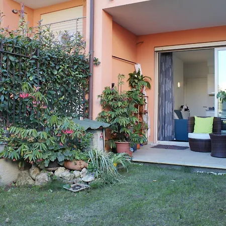 Apartman Relax Con Giardino A 8 Minuti A Piedi Dal Mare *